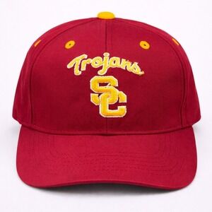 Vintage USC Trojans Mens Cardinal Red Gold Embroidered Adjustable Baseball Cap